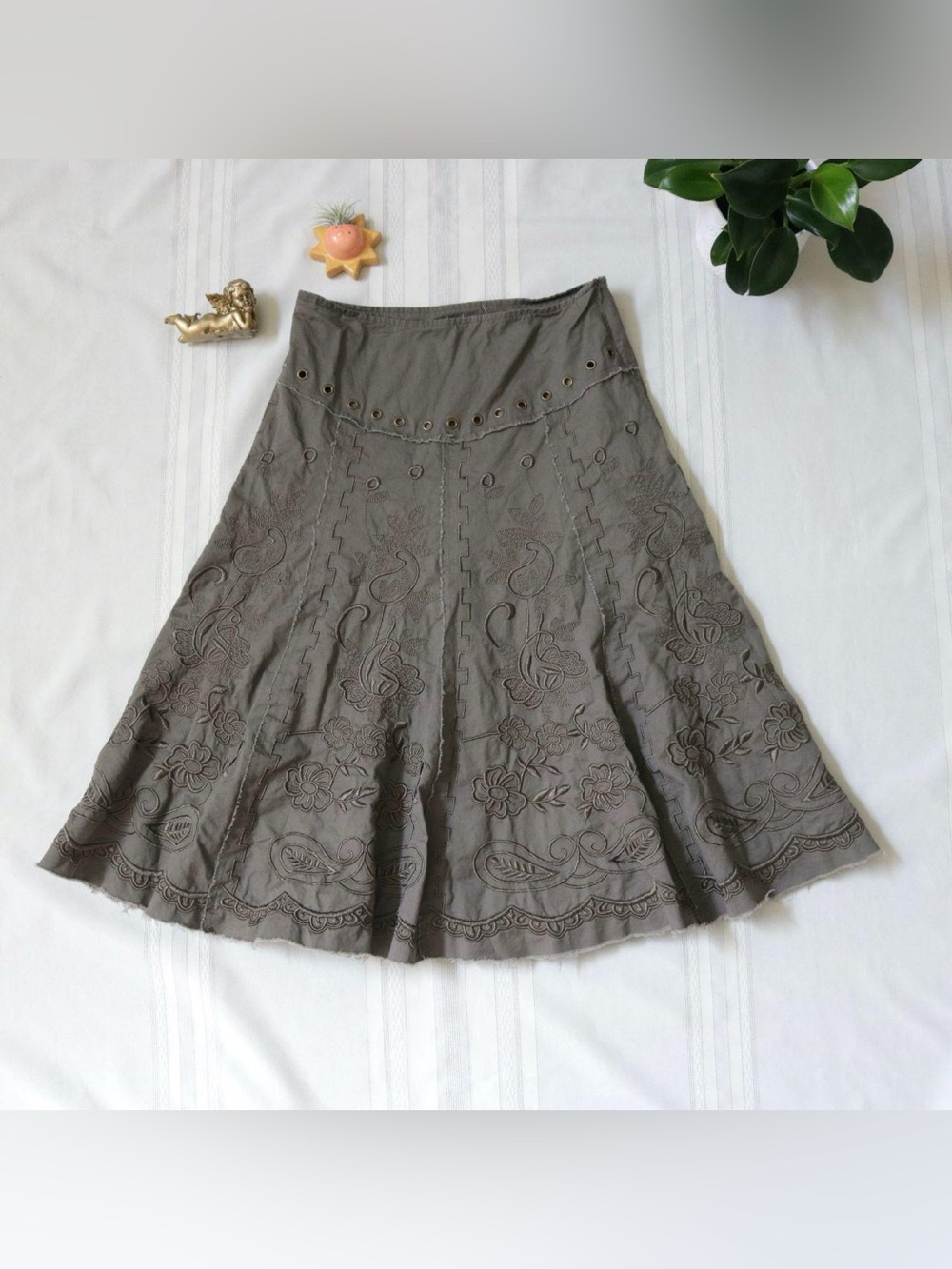 Lucy Paris army green grommet embroidered skirt